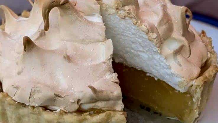 lemon meringue pie baking class in warwick